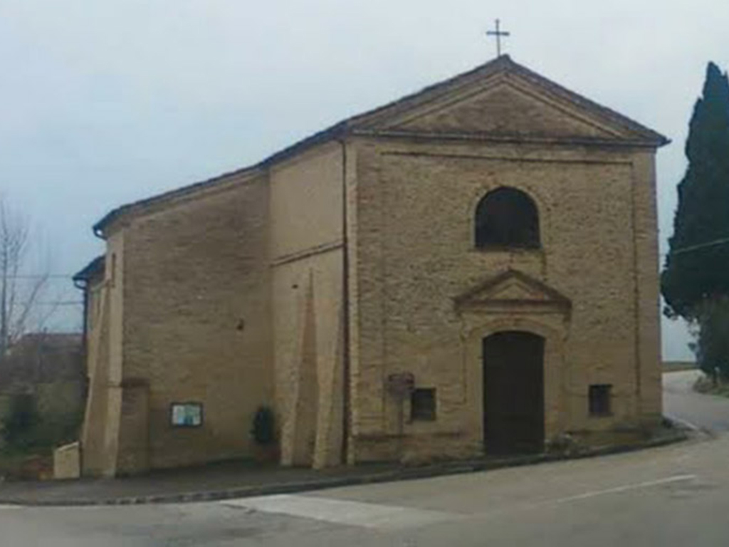 Chiesa del santissimo crocifisso di Montecosaro