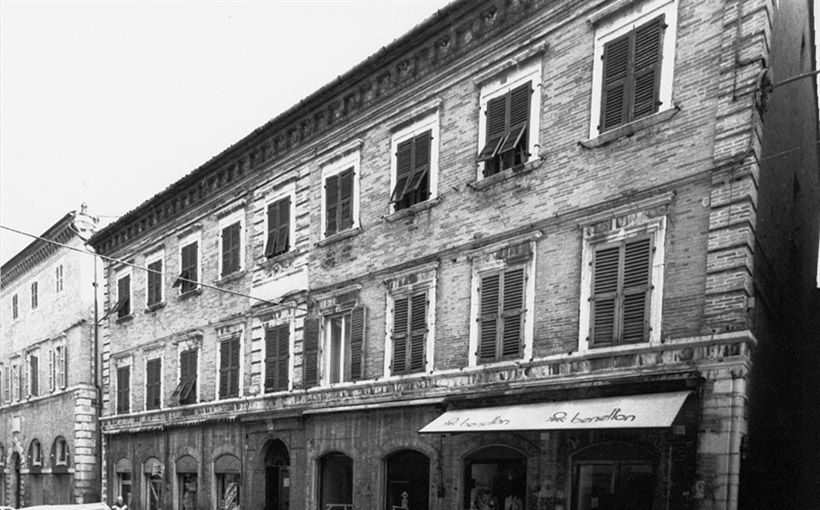 PALAZZO LUCIANI-BAMBINI DI RECANATI