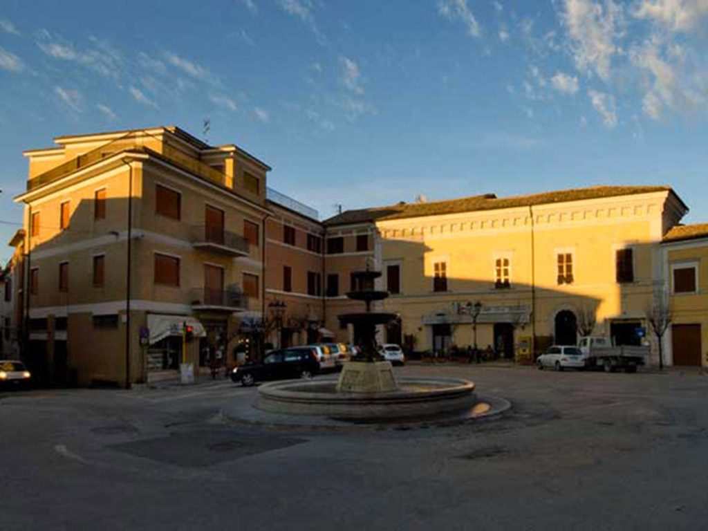 Piazza Matteotti Potenza Picena