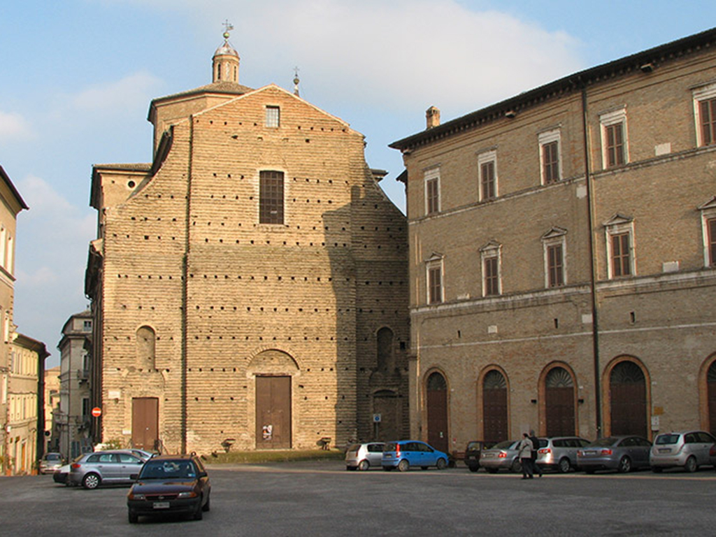 Macerata Piazza della Libertà