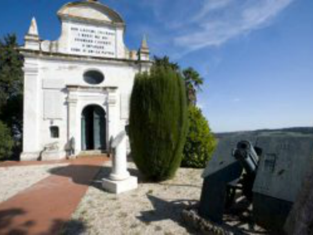 Museo-delle-armi-e-delle-uniformi-militari